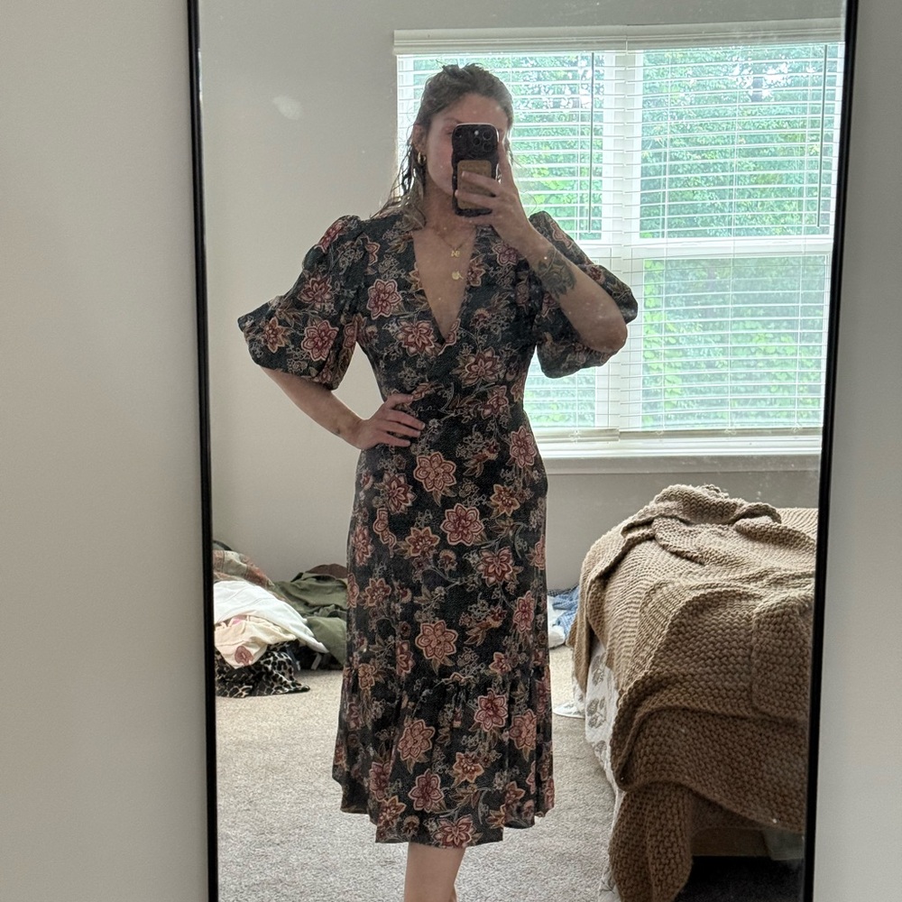 MINKPINK Orange Puff Sleeve Midi Dress for Weddings